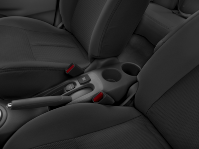 2016 Nissan Versa SV