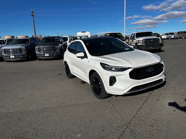 2026 Ford Escape Hybrid ST-Line Elite