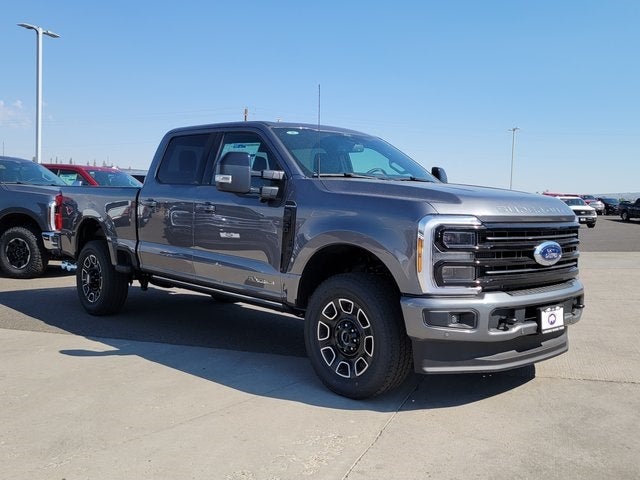 2025 Ford F-350SD Platinum