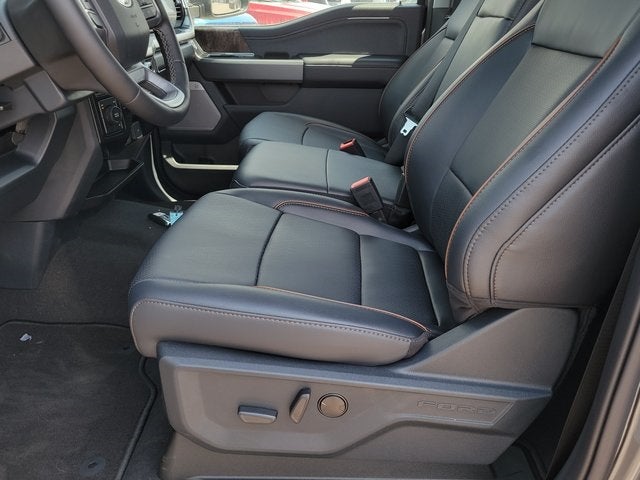 2025 Ford F-350SD Lariat