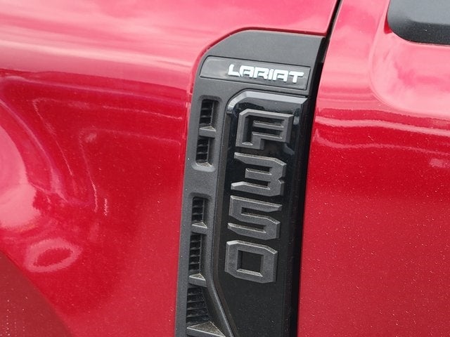 2025 Ford F-350SD Lariat