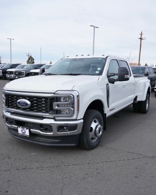 2026 Ford F-350SD Lariat DRW