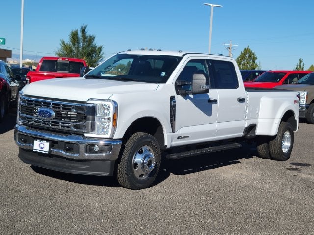 2026 Ford F-350 Super Duty XLT