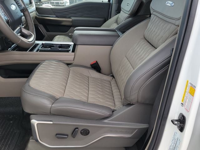 2026 Ford F-450SD Platinum DRW