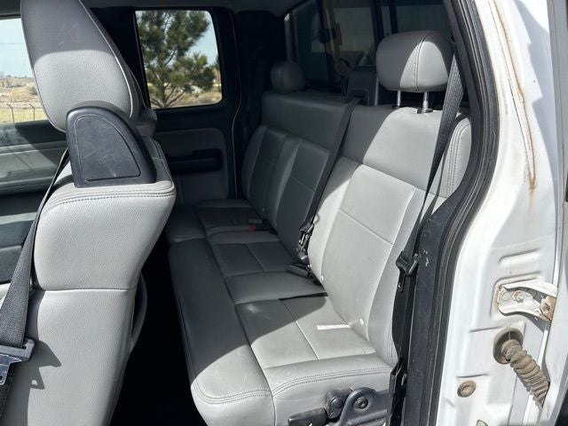 2004 Ford F-150 Base