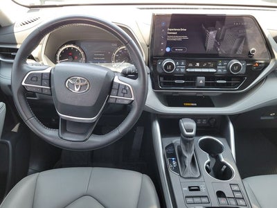 2023 Toyota Highlander XLE