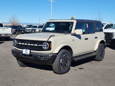 2026 Ford Bronco Outer Banks®
