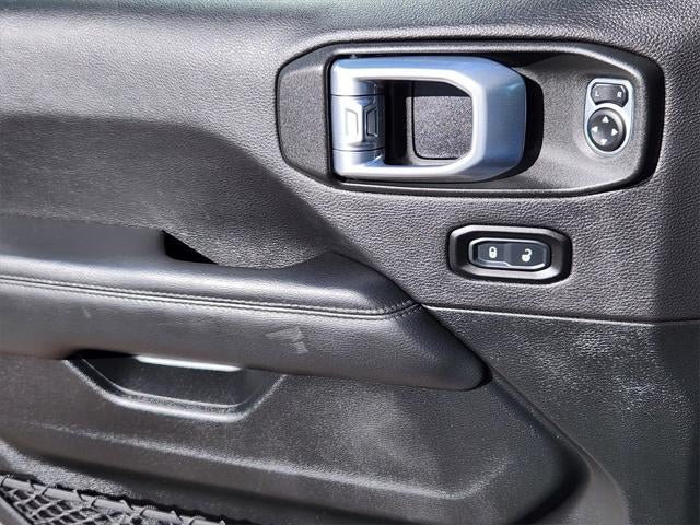 2020 Jeep Wrangler Unlimited Sahara Altitude