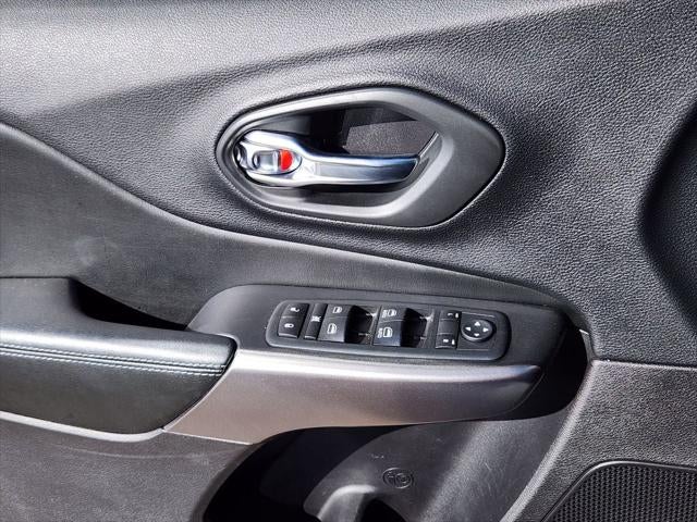 2020 Jeep Cherokee Latitude Plus FWD