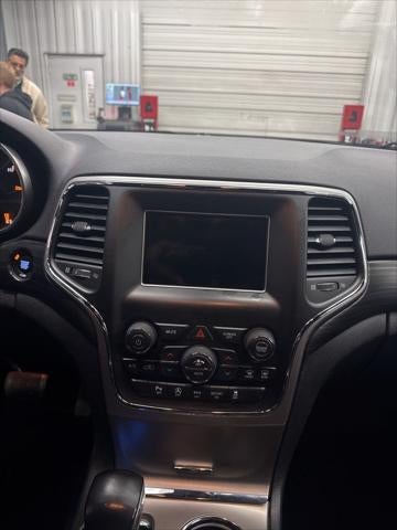 2019 Jeep Grand Cherokee Laredo E 4x4