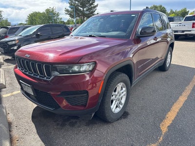 2023 Jeep Grand Cherokee Laredo 4x4