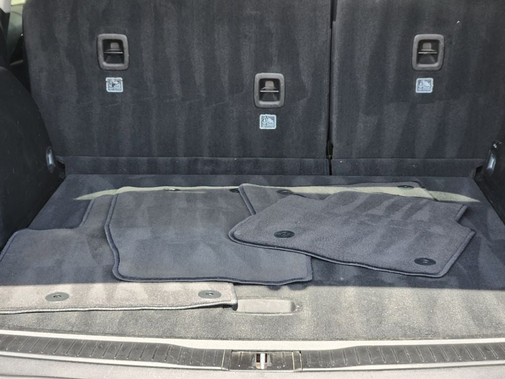 2023 Jeep Grand Cherokee Laredo 4x4