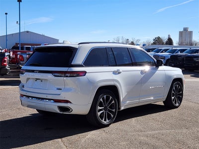 2022 Jeep Grand Cherokee Overland 4x4