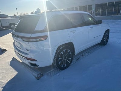 2022 Jeep Grand Cherokee Overland 4x4