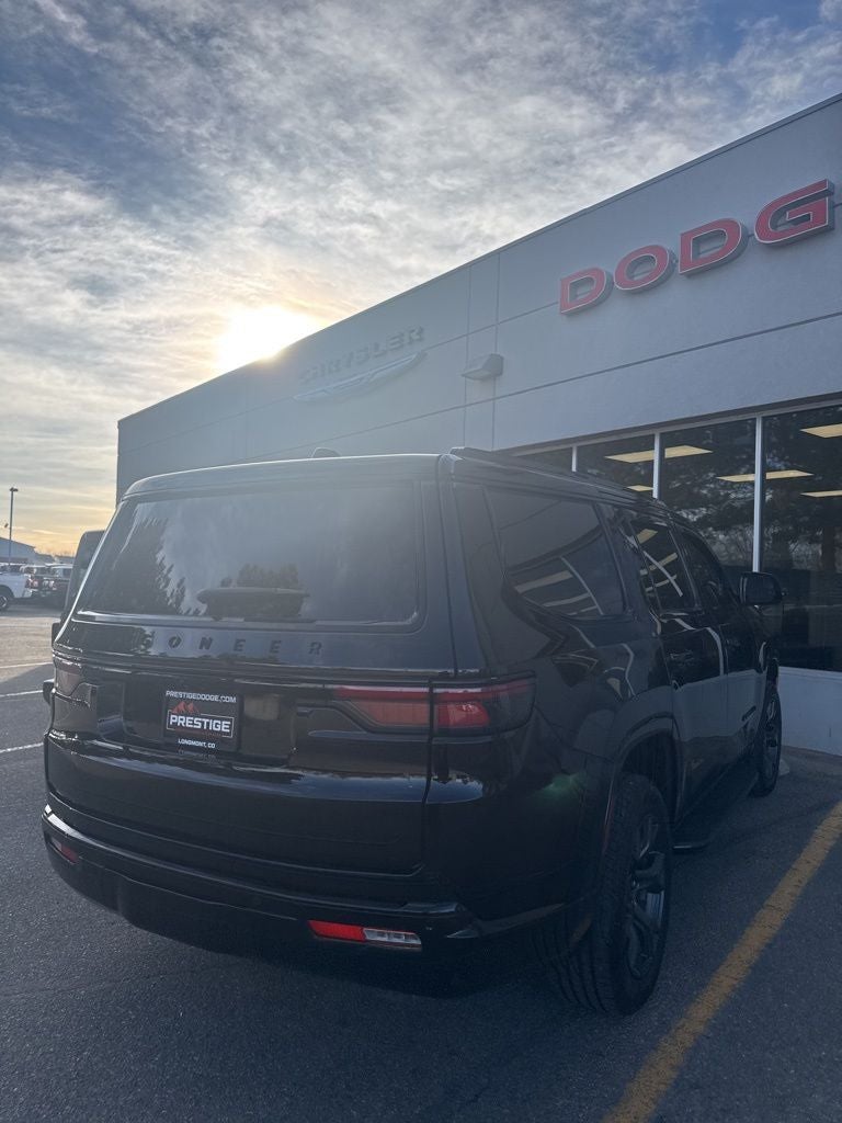 2024 Jeep Wagoneer Series II Carbide 4x4