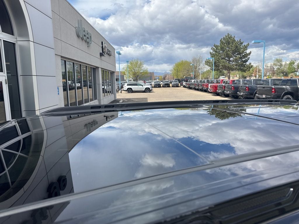 2024 Jeep Wagoneer Series II Carbide 4x4