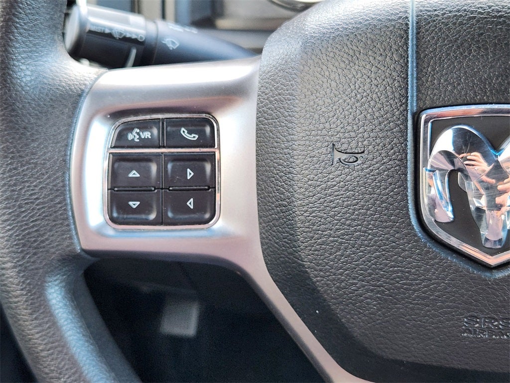 2024 RAM 1500 Classic Warlock Crew Cab 4x4 5'7' Box