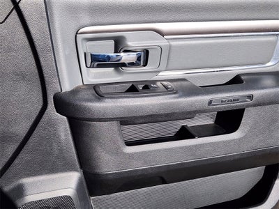 2023 RAM 1500 Classic SLT Crew Cab 4x4 5'7' Box