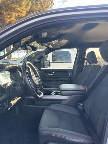 2022 RAM 1500 Big Horn Crew Cab 4x4 5'7' Box