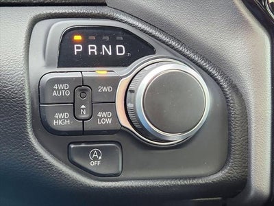 2025 RAM 1500 Big Horn Crew Cab 4x4 5'7' Box