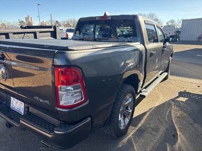 2020 RAM 1500 Big Horn Crew Cab 4x4 5'7' Box