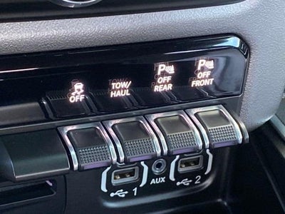 2019 RAM 1500 Big Horn/Lone Star Crew Cab 4x4 5'7' Box