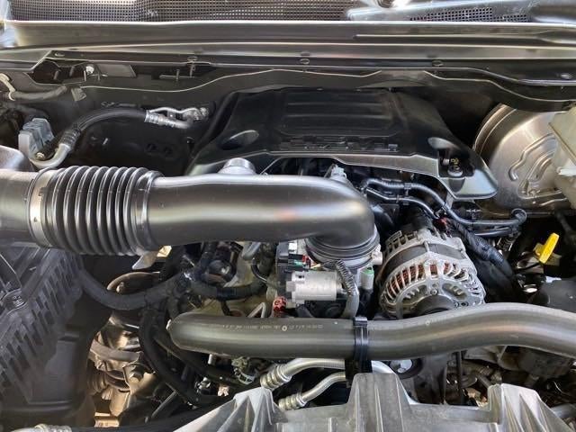 2019 RAM 1500 Big Horn/Lone Star Crew Cab 4x4 5'7' Box
