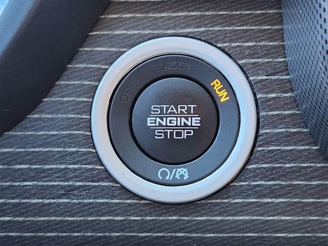 2021 RAM 1500 Limited Crew Cab 4x4 5'7' Box