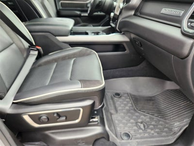 2025 RAM 1500 Laramie Crew Cab 4x4 5'7' Box