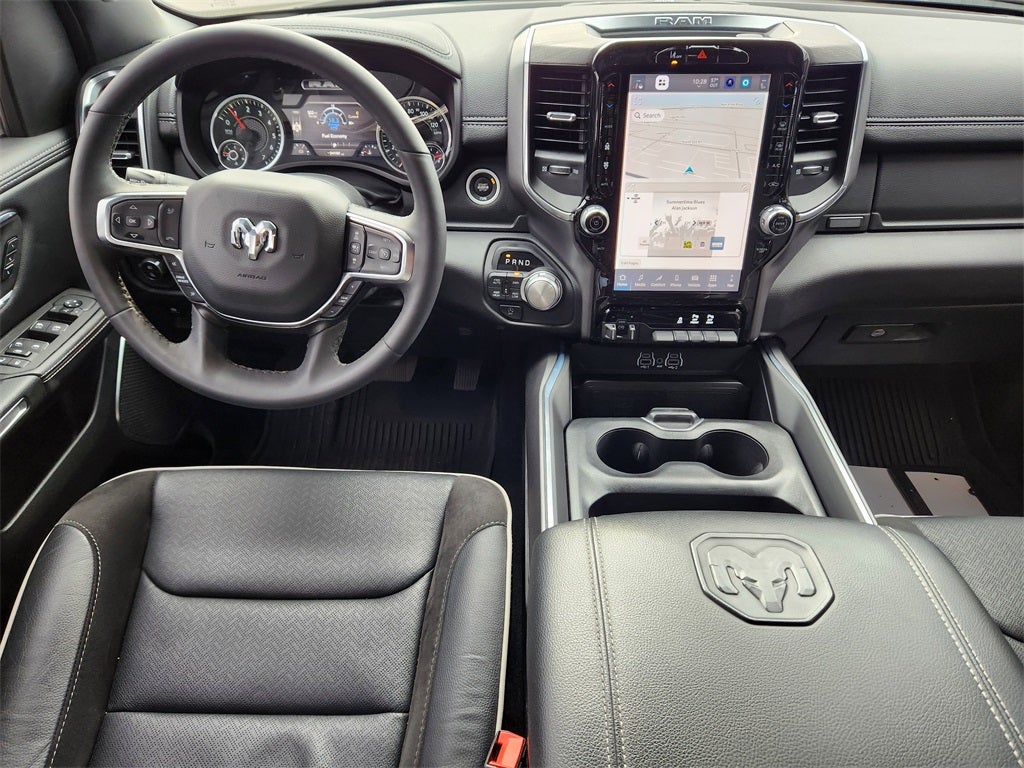 2025 RAM 1500 Laramie Crew Cab 4x4 5'7' Box