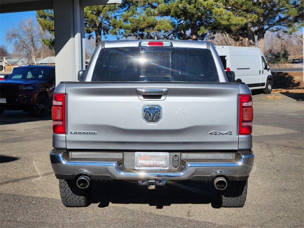 2022 RAM 1500 Laramie Crew Cab 4x4 5'7' Box