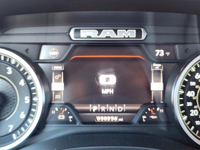 2022 RAM 1500 Laramie Crew Cab 4x4 5'7' Box