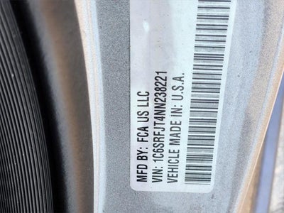 2022 RAM 1500 Laramie Crew Cab 4x4 5'7' Box