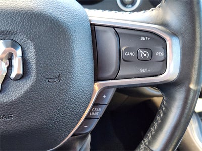 2024 RAM 1500 Laramie Crew Cab 4x4 5'7' Box