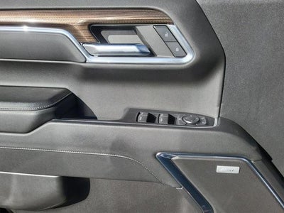 2023 Chevrolet Silverado 1500 4WD Crew Cab Short Bed RST