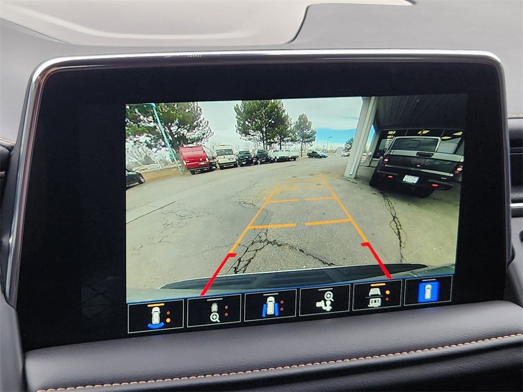 2024 GMC Yukon 4WD AT4