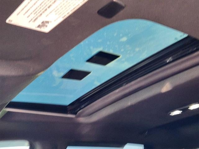 2025 GMC Sierra 3500HD 4WD Crew Cab Standard Bed AT4