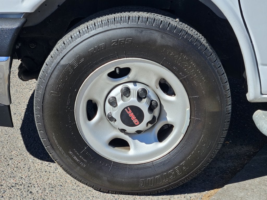 2024 GMC Savana 2500 Work Van