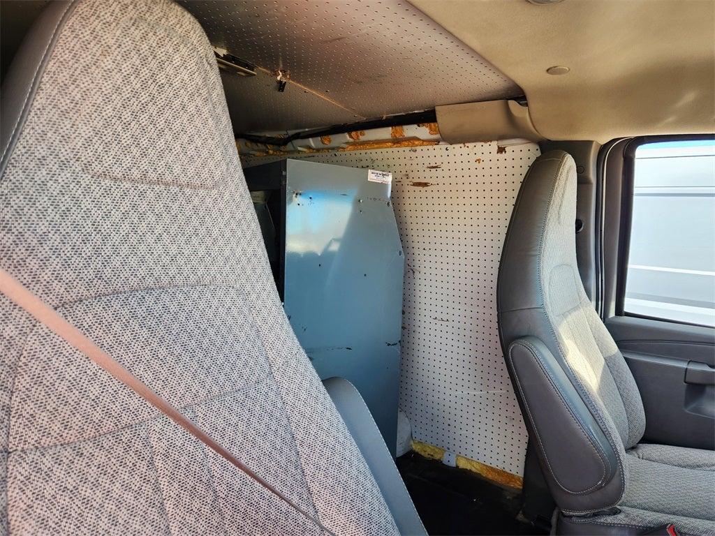 2017 GMC Savana 3500 Work Van