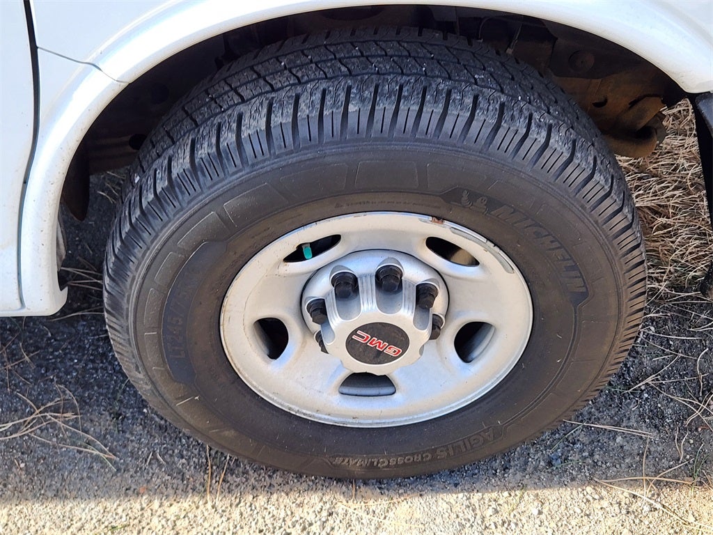 2017 GMC Savana 3500 Work Van