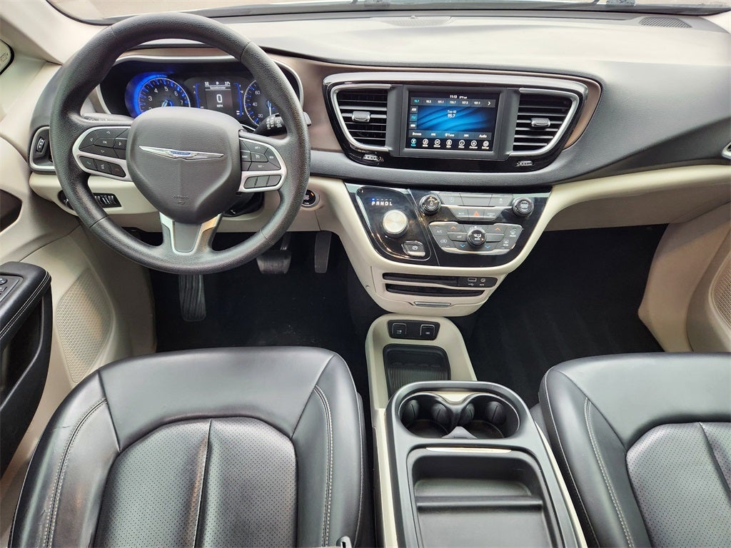 2020 Chrysler Voyager LXI