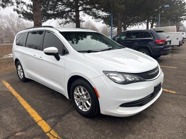 2020 Chrysler Voyager LXI
