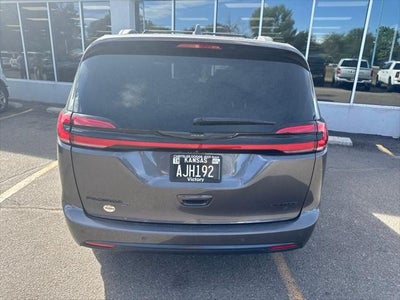 2022 Chrysler Pacifica Limited