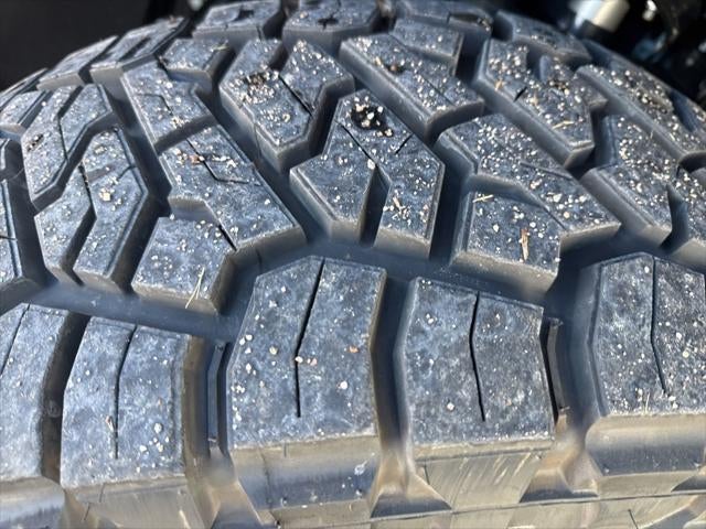 2024 Chevrolet Silverado 2500HD 4WD Crew Cab Standard Bed Custom