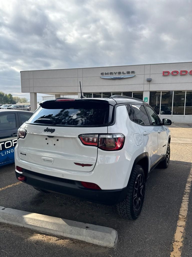 2025 Jeep Compass Trailhawk