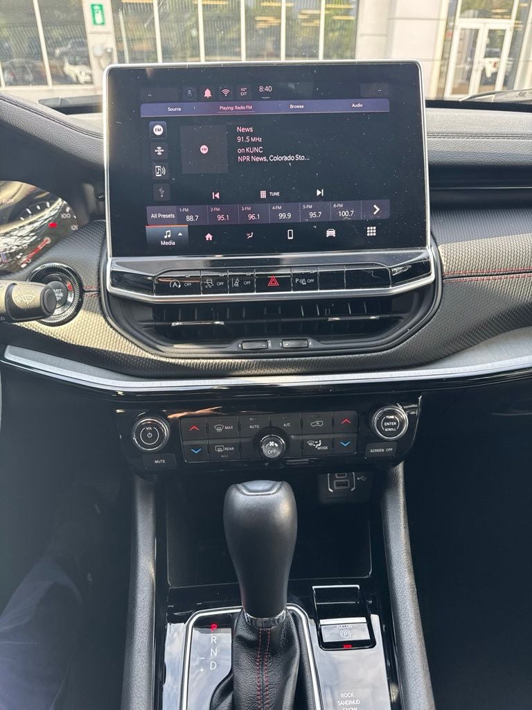 2025 Jeep Compass Trailhawk
