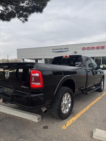 2022 RAM 3500 Laramie Crew Cab 4x4 8' Box