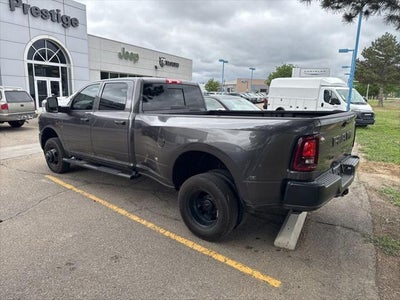 2026 RAM 3500 Tradesman Crew Cab 4x4 8' Box