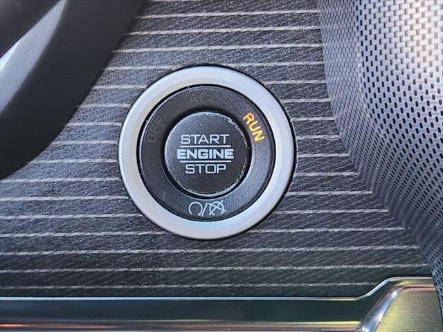 2019 RAM 2500 Limited Crew Cab 4x4 6'4' Box