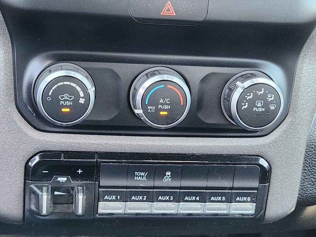 2022 RAM 2500 Tradesman Regular Cab 4x4 8' Box